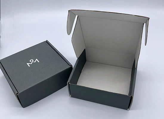 彩箱瓦楞飛機盒 飛機盒紙箱廠家定做 彩(cǎi)箱瓦楞飛機盒 飛機盒紙箱(xiāng)廠家定做